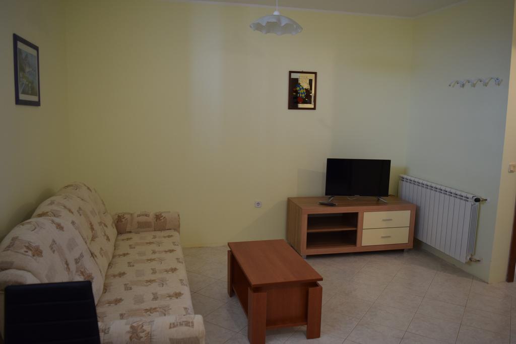 Apartment Vera Stinjan Exterior photo